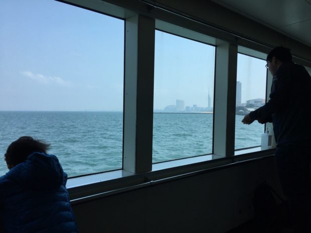 能古島フェリーからの眺め