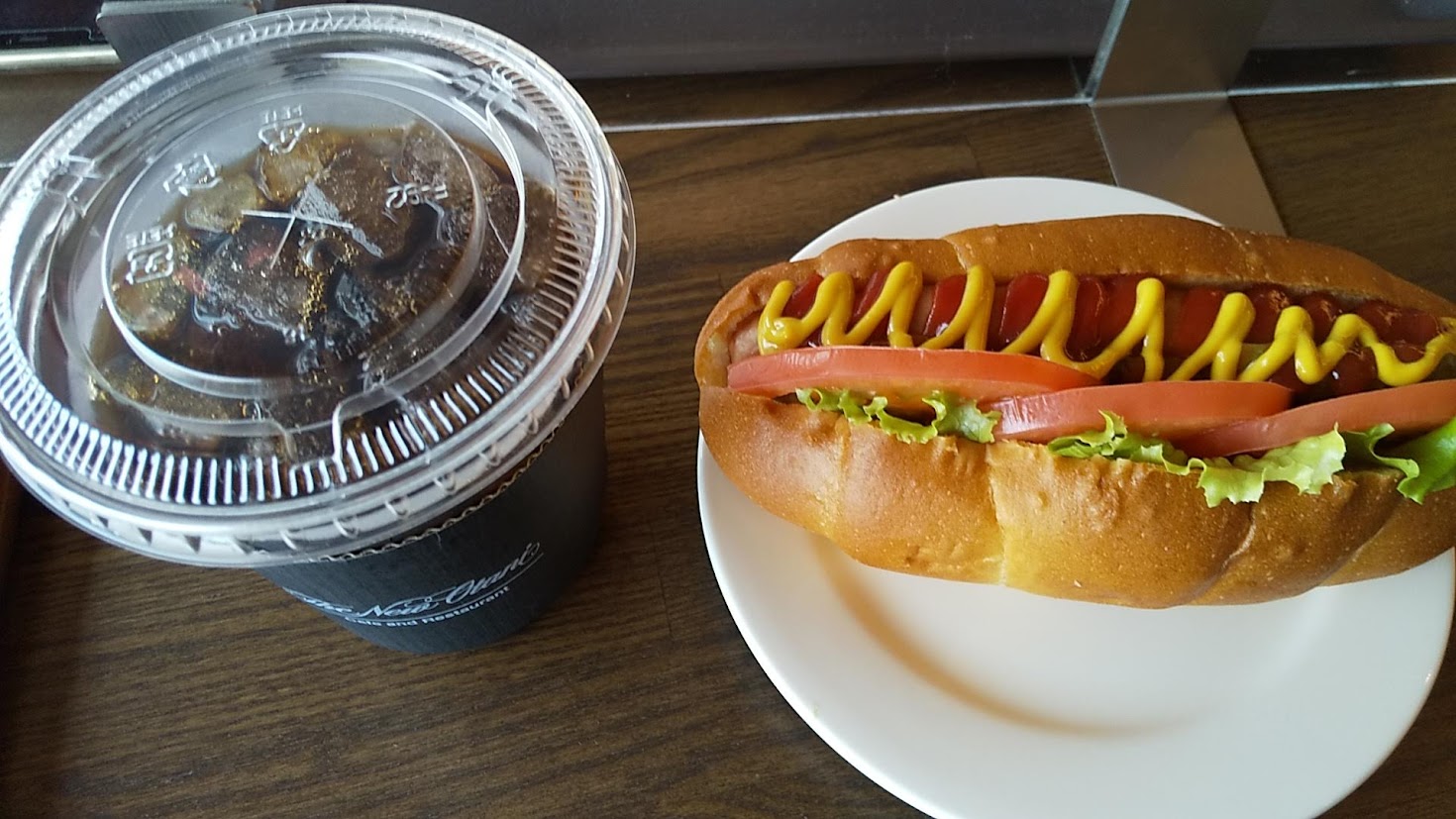 カフェ アクアム