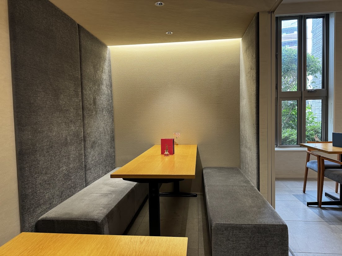 Jasmine ...Herb tea Cafe...