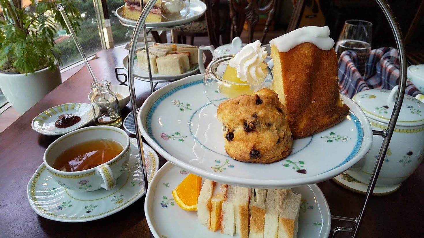 Sarah TEA TIME（サラティータイム）